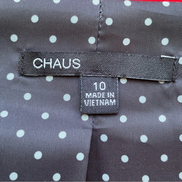 Ladies suit jacket. - Picture 3 of 3